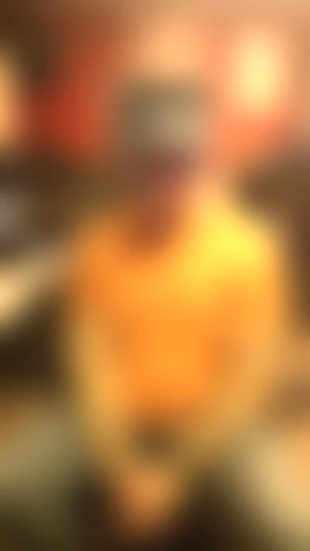 Pay attention closely...
1) do not touch fans, do not move fans, EVER
2) put your equipment away...you move a bench, ypu move it back where you found it...PERIOD!
3) billing is due 1st of the month unless other arrangements have been made...those that have standing plans this does not pertain to you.
4) Get the hell along well enough to survive a workout...you are all adults...start acting like such
#workoutmotivation #gymettiquette #rules #gym #fridayvibes