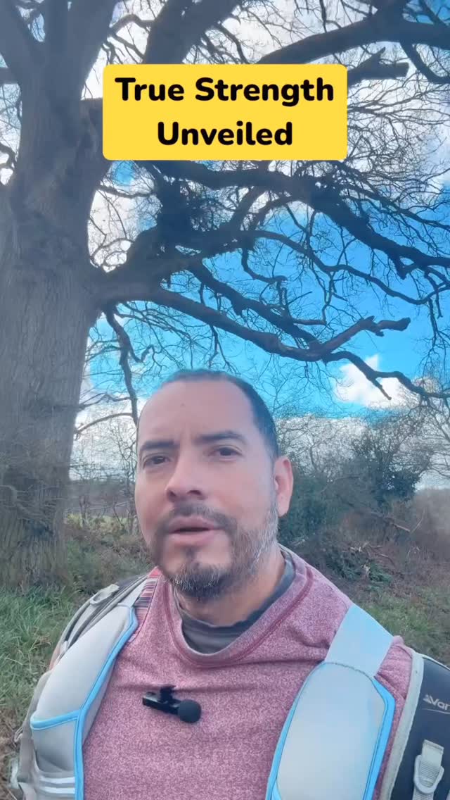 Many people train to become stronger.
But most training only focuses on muscles.
Real strength goes deeper.
True strength is the ability to remain stable under pressure.
Not only physically — but mentally and emotionally.
When the nervous system is constantly stressed, the body reflects it:
• breathing becomes shallow
• posture collapses
• movement becomes inefficient
That’s why in the Grounded Method we train more than just muscles.
We develop three essential elements:
• structure
• movement
• nervous system regulation
Because when your system becomes grounded, strength becomes natural and sustainable.
Real strength is not just about lifting weight.
It’s about stability, control, and presence under pressure.
If you want to build real internal strength, I offer 1-to-1 Grounded Coaching.
📩 Send me the word GROUND for more information.
#realstrength
#movementtraining
#nervoussystemtraining
#functionalstrength
#mindbodytraining