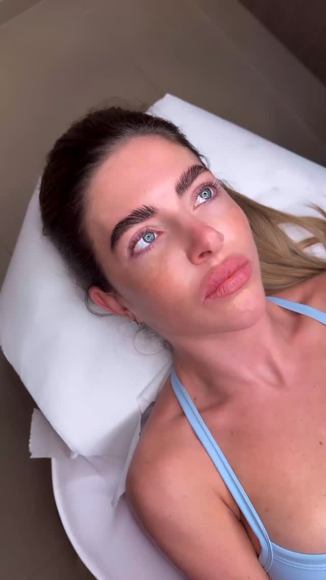 In the beauty industry, your page is your digital shop front. 👀✨
Before a client ever walks through your door, they’ve already judged your work, your professionalism, and your brand through your content.
Your Instagram or TikTok isn’t just a social media page — it’s your brochure, your portfolio, and your reputation all in one.
We live in a fast-scroll world. You have seconds to capture attention before someone moves on. That’s why eye-catching, scroll-stopping content is no longer optional in this industry… it’s essential.
Here’s why strong visual content matters:
✨ It builds instant trust
High quality photos and videos signal professionalism, skill and attention to detail — all things clients look for when trusting someone with their face.
✨ It showcases your results
Our industry is visual. Whether it’s brows, lips, lashes or skin, clients want to see the transformation before they book.
✨ It positions you as an expert
Educational content, treatment close-ups and behind-the-scenes footage show your knowledge and authority within the beauty space.
✨ It attracts the right clientele
Your branding, editing style and aesthetic communicate the level of service and experience clients can expect from you.
At The Lab Training Academy, this is something we take seriously.
We don’t just teach treatments — we teach our students how to market themselves properly.
From lighting, angles and filming techniques to how to create scroll-stopping reels and content that converts into bookings, our students leave with the tools to not only perform treatments… but build a brand that gets noticed.
Because in today’s beauty industry, talent alone isn’t enough.
If people can’t see your work, they can’t book your work.
Your content is your marketing.
Your content is your reputation.
Your content is what turns followers into paying clients. ✨