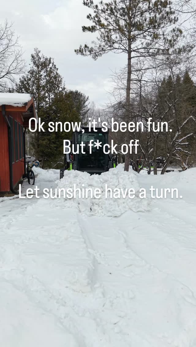 Time for some nicer weather....
#heavyequipment #excavator #skidsteer #kubota #dirtwork