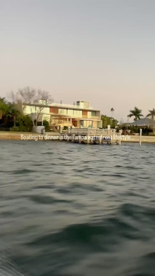 Welcome to the Tampa waterfront lifestyle. 🌴🌊
Wake up to beautiful water views, spend your afternoons on the boat, and enjoy spectacular sunsets right from home.
#TampaWaterfront #TampaRealEstate #WaterfrontLiving #TampaBayLife
