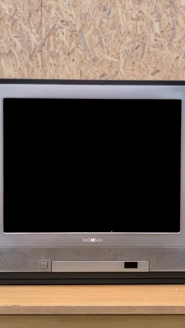 Gotowi na seans? 📺
Masz dość stresu, pracy i codziennych nerwów? Złość i frustracja sięgają zenitu, a zwykłe metody relaksu już dawno przestały działać?! Mamy na to JEDYNE, rewolucyjne rozwiązanie! Przedstawiamy Gorilla Rage Room Szczecin! 🦍
Tylko u nas wchodzisz do specjalnie przygotowanego pokoju, ubierasz profesjonalny sprzęt ochronny i… robisz totalną demolkę! Szkło, elektronika, meble? Zniszcz to wszystko w drobny mak i wyrzuć z siebie cały stres BEZ ŻADNYCH konsekwencji i bez sprzątania! Adrenalina i ulga gwarantowane.
Zabierz znajomych lub wpadnij sam i przeżyjcie coś, czego długo nie zapomnicie. Kliknij link w profilu, zarezerwuj swój slot online już teraz i zresetuj głowę! 🙉
Operator, montażysta, akrobata @kapselfilms 🎥
#rageroom #rozrywka #atrakcje #szczecin #demolka #fyp #dc #ekstremalne