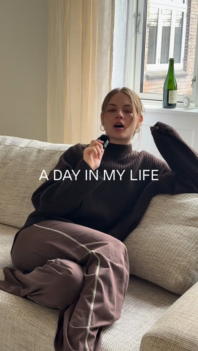 I finally set 2 days off for myself so I’m trying to make the most out of it!
#soundhealing #daily #dayinmylifevlog #yoga #dayoff