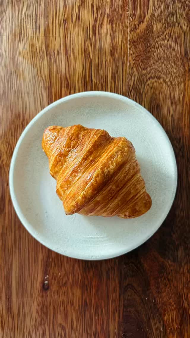 Un vistazo rápido
a lo que está saliendo del horno este mes.
.
¿Se te antojó algo?
Escríbenos para reservar el tuyo📲
-
#ensamblepan #panquito #viennoiserie #bolleria
