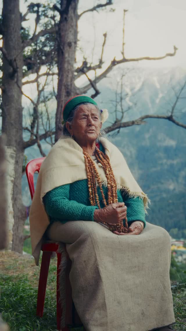 Rooted in tradition, refined by time, and trusted for generations šæ
In the Kinnauri community, Gutti Telang holds an even deeper meaning. It is consumed as a symbol of natural wellness-reflecting a lifestyle that honors simplicity, purity, and balance with nature.
Here aapi is telling us about the benefits of Gutti Telang - known for its incredible versatility, it has been a part of holistic wellness practices for years. From gently supporting eye health to nurturing mothers during recovery and providing delicate care for newborns for muscle growth and strengthening. From skin care to hair care it heals, protects and nourishes. Aapi ji is also saying it is a substitute of ghee and we still consume it in Kinnaur for its purity. We can eat it & also put it on our skināØ
Free from modern-day additives and rooted in authenticity, this oil represents a return to mindful living-where wellness is not rushed, but nurtured with patience and care.
While the world discovers it now, Kinnaur has known it forever. From Kinnaur with authenticity š²
#proudlylocal #proudlykinnauri
#chemicalfree #healthier #wellness