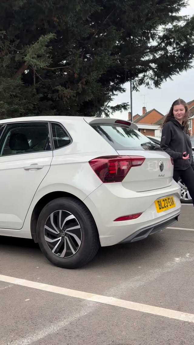 The Silver Cross Breez perfect for those trips out to Starbucks with friends🌸
With an compact folding carrycot, height adjusters and easy push✅
@silvercrossuk
#silvercross #breez #foldingcarrycot #babybarn #afternoonwalks