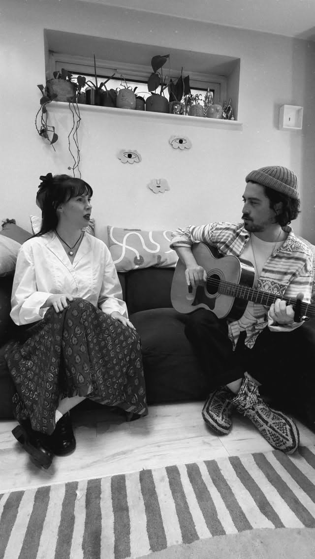 @georgiavanetten and I present “Still” from the couch 🛋️
Listen to the full version everywhere you stream 🌹✨
#newsingle #originalsong #soulmusic #duet #acoustic