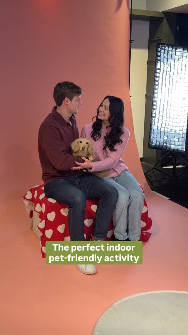 The only thing we love more than seeing you week after week at the market?
Seeing you and your pets week after week at the market 🥰
There are 3 more weekends to bring your pets to the @southloopfarmersmarket! Both of our indoor winter markets are pet-friendly, and we have pet portraits with @mandydempseyphoto Sunday at @shopwatertowerplace from 12pm - 4pm 📸
We’ll see you every weekend thru the end of March:
📍 @rcshops Saturday morning from 10am - 2pm
📍 @shopwatertowerplace Sunday afternoon from 12pm - 4pm