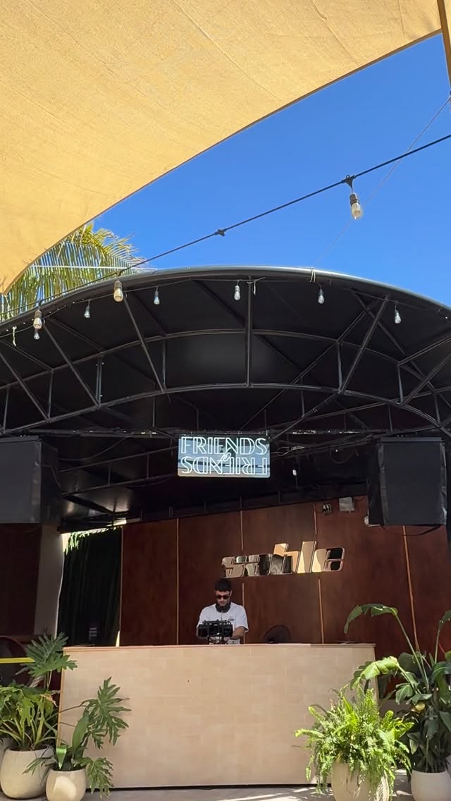 Friends of Friends was created by Alex Allan and Garrett Francis to bring people together through mutual connections and build a like-minded, in-person community.
Their third Miami event, and first daytime gathering, took place this past Saturday at Sable in Wynwood, and the community continues to grow with every event.
Hope to see you at the next one! 🥂🪩💃🏻
Follow along to stay up to date. @friendsoffriends.us
#miamievents #communitybuilding #inperson #meetnewpeople #networking