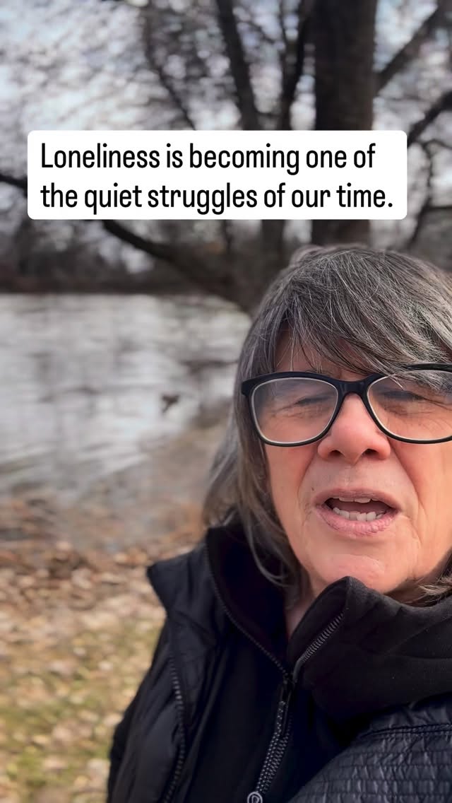 We don’t always see loneliness… but it’s there.
You don’t always hear it.
You don’t always notice it.
But it’s there.
So today…
say hello to someone.
Start a conversation.
It matters more than we think.
Who’s someone you could say hello to today? 🤍
#HumanConnection #LonelinessAwareness #SimpleMoments #CommunityMatters #MakeSomeoneSmile