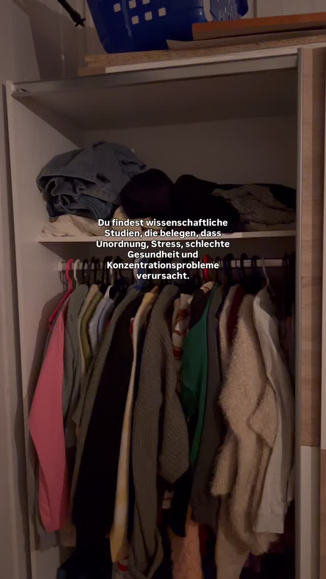 ständig Chaos = ständig Schuldgefühle
Räum auf in deinem Leben! Lass los und lebe das Leben, das du verdienst, jetzt!✨
.
.
.
.
.
.
home organizing | decluttering | familienalltag | ordnungssysteme | ordnung schaffen | schweiz | aufräumhilfe | bern | organisieren | kleiderschrank | aufräumen | thehomeedit
#thun #loslassen #minimalismus #mariekondo #ordnungstipps