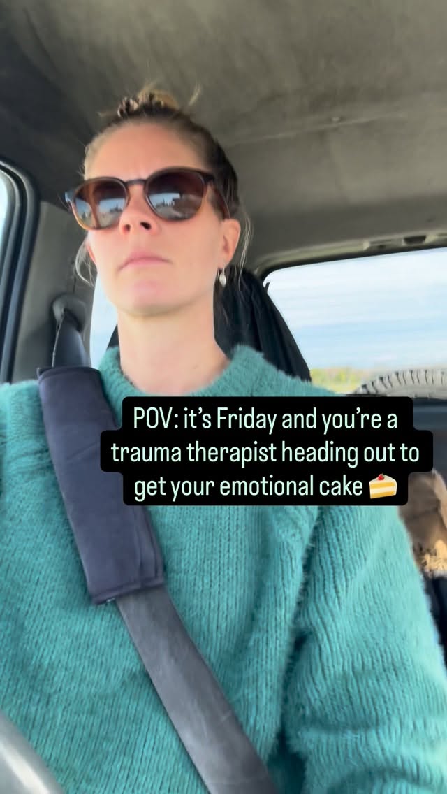 Sometimes wellbeing includes cake 🤷♀️
#sawyamindandbody #traumarecovery #traumatherapist #weekend