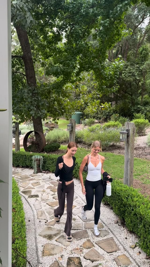 Studio ~ Diaries
Some little moments that make this space feel so alive❤️🔥