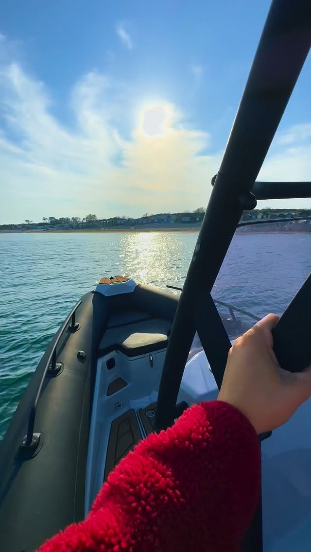 Here’s to the mums bringing up wild, adventurous, watersports loving kiddos ❤️
Happy Mother’s Day to all you amazing Mummy’s ✌️
📸 This is our Mummy Hydro on the afterschool shift with help from the Hydro Minis. Always smashing the juggling act! 💪
#hydroabersochtrainingandactivitycentre #abersoch #hydroabersochandpwllheli #abersochmainbeach #mothersday