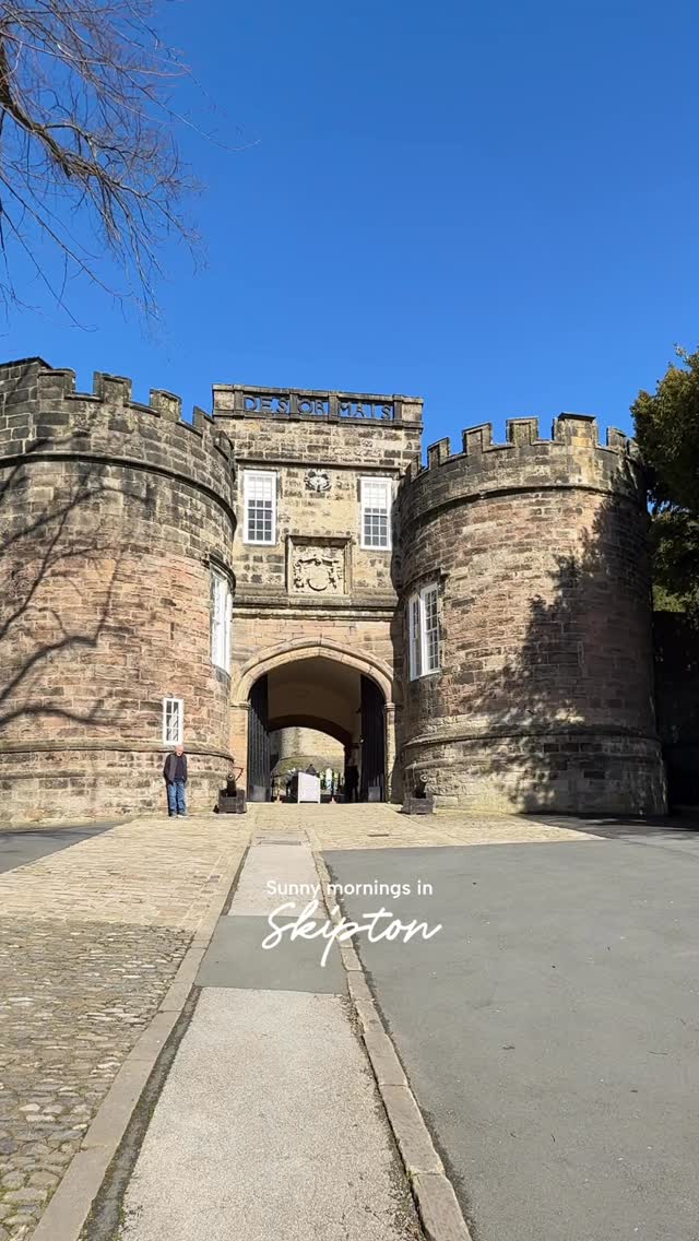 Beautiful Skipton 💕☀️
#harrogate #skipton #yorkshire #northyorkshire #sunnyyorkshire