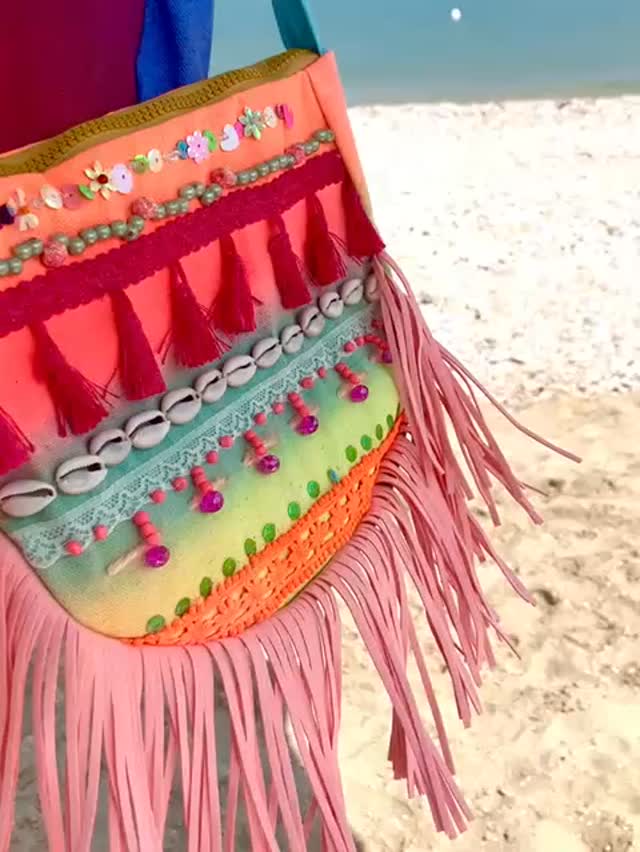 Die meisten meiner Designs sind vom Lichtspiel in Italien inspiriert
#handmademode #designnähen #diyfashion #sewingfashion #taschenähen #nähenfürfrauen #nähenfürmich #sewingclothes #handmadefashion #handemadewardrobe #nähenstattkaufen #langenbach #freising #oberhummel #niederhummel #marzling #attenkirchen #kunst #sizilien #italien #favignana #italienliebe #positanomode #ibizastyle #modapositano #hippie #bohochic #romanticboho https://www.sophiapirrera.de/category/taschen-1