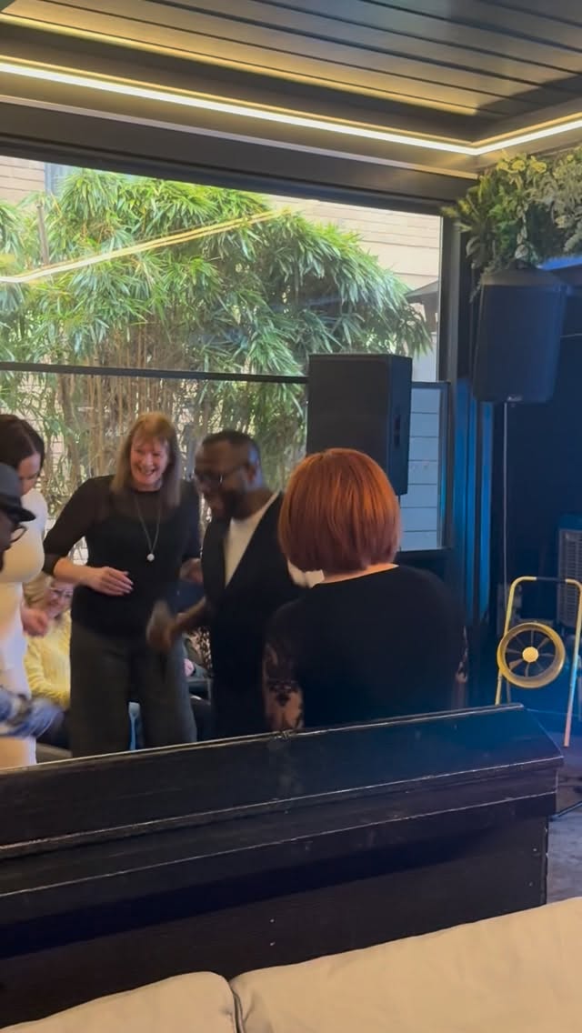 Just Wow!!!!! Cecil was in a class of his own today!
If you didn’t come and see him you really missed out on a fabulous party!
What an absolute class act! 👏 👏 👏 @cecilfarayimusic