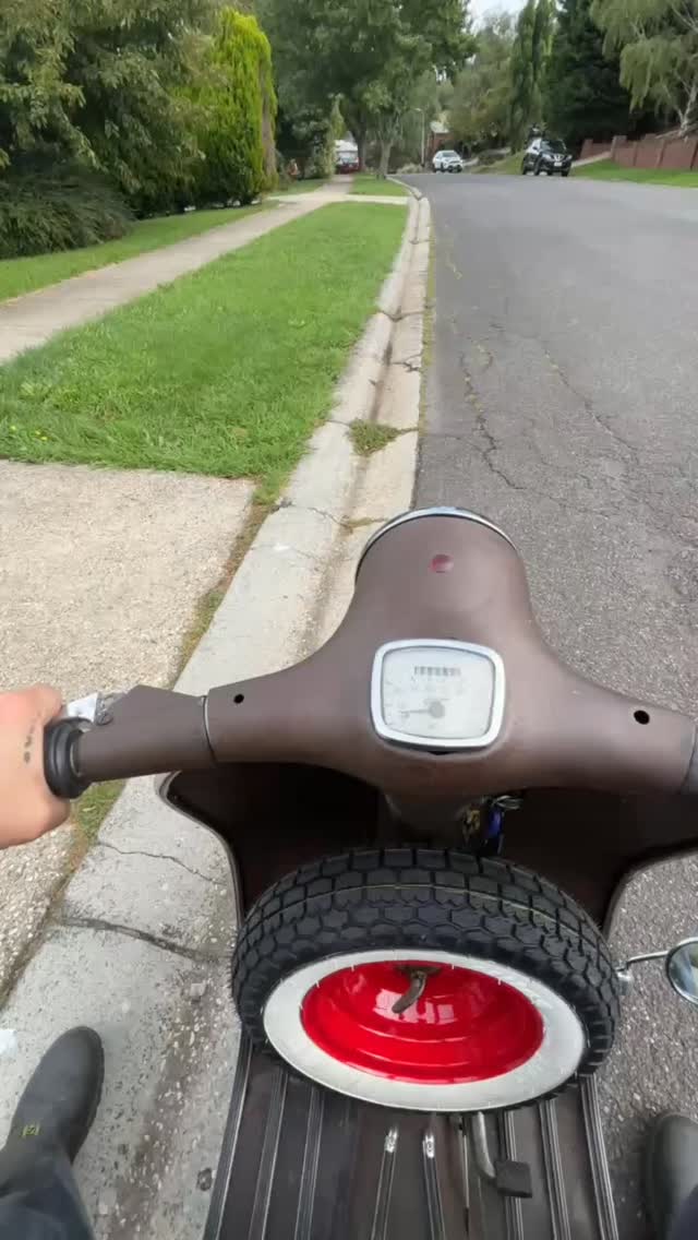 Authentic Vespa Resurrection by GNC
This GNC resurrected 1958 Vespa VNA RatRod is back at base for a tune up.
Taking a passenger on my test run means that she can do a but of filming .... whilst we both enjoy a ride on this 67 year old classic