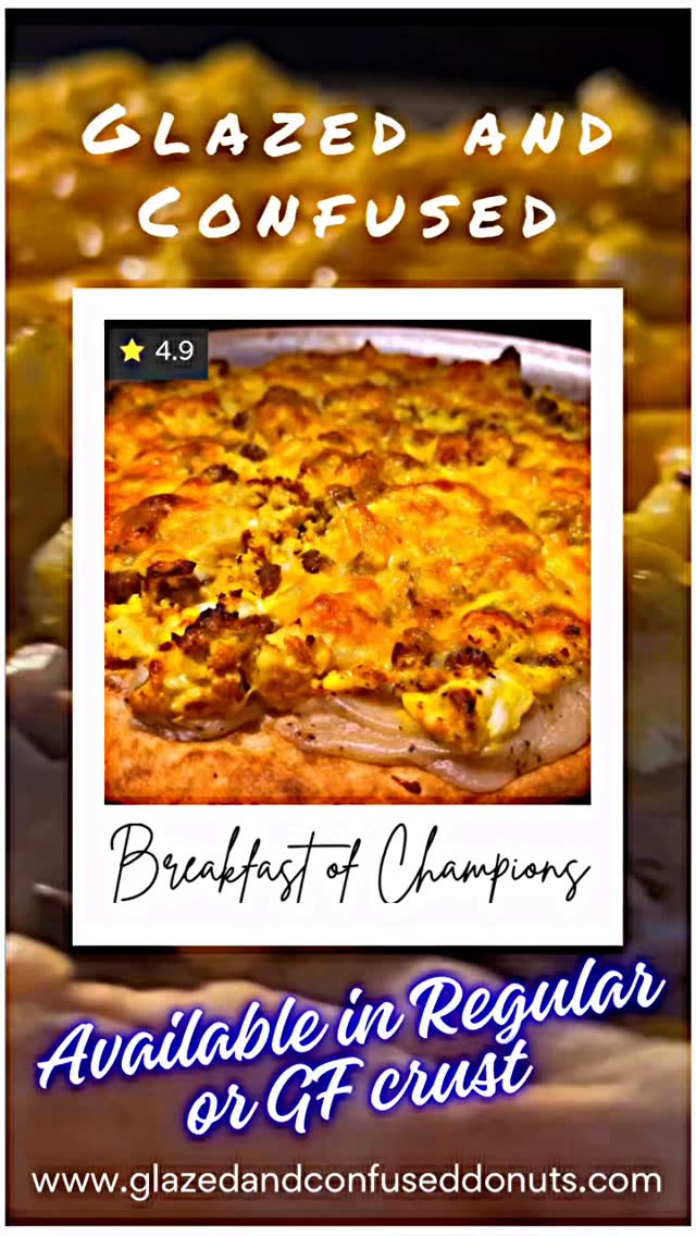 Breakfast Pizza- sausage gravy, sausage crumbles,scrambled eggs, cheddar …🤤
#glutenfree #womanownedbusiness #winchesterva #breakfast #catering