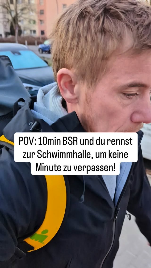 Manchmal läuft Training nicht nach Plan…
sondern nach der BSR ⏱️ (Ich lieb euch trotzdem 🫶)
10 Minuten hinter dem Müllauto warten, heißt im Laufschritt zur Schwimmhalle, um keine Minute zu verlieren. Schnell duschen, rein ins Wasser
VO2max Intervallen durchgezogen.
Cooldown?
…war heute optional 😅
Willkommen im echten Athleten-Alltag - genau so sieht’s manchmal aus.
Schreib mal ehrlich:
Reicht die Wasserzeit morgens für dein Training?👇
#swimming #schwimmtraining #triathlontraining #berlinerbäderbetriebe #ironmantraining