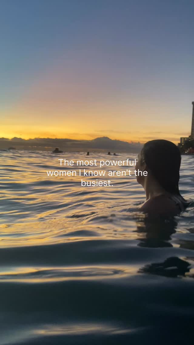 The most powerful women I know are not the busiest.
They are the most regulated.
When your nervous system feels safe, the brain can access the prefrontal cortex, the area responsible for:
• clear thinking
• emotional regulation
• decision making
• creativity
But when we stay in chronic stress, the brain prioritises survival instead of clarity.
This is why slowing down can actually make you more effective, not less.
Regulated women:
• protect their energy
• rest without guilt
• trust their intuition
• make decisions from clarity instead of pressure
Your power isn’t in doing more.
It’s in learning how to support your nervous system.
Follow @theintuitionco for psychology-informed wellbeing.