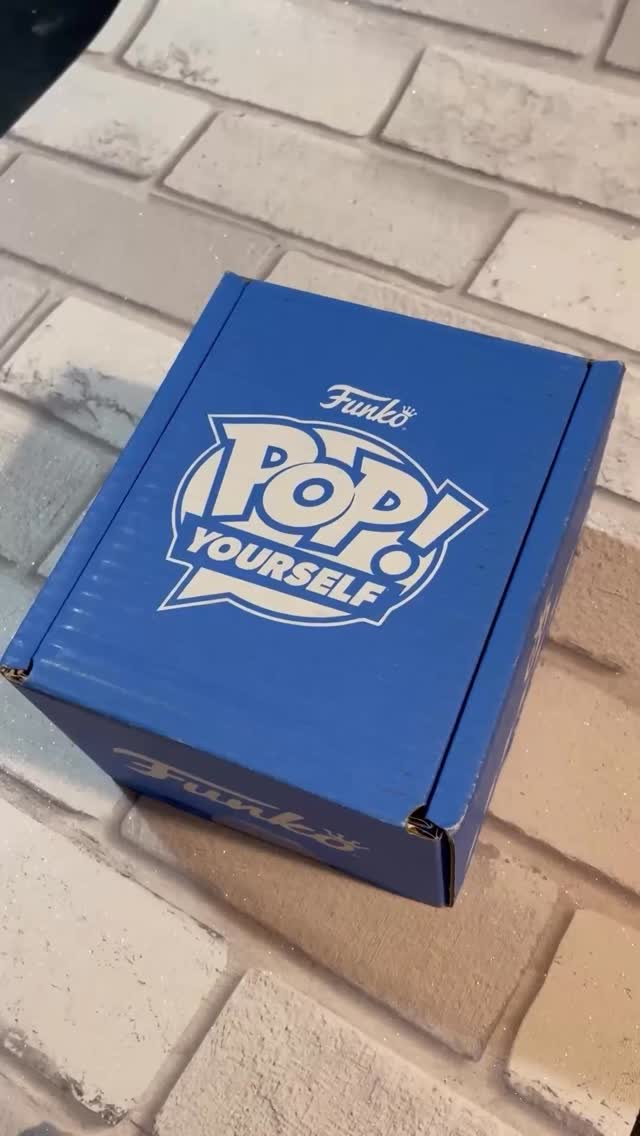 ✨ Unboxing something a little different at Jammy Jam Cakes… our very own personalised Funko Pop! 🎉
We couldn’t resist creating a mini version of the face behind the cakes - and it’s safe to say we’re obsessed! From the tiny details to the signature look, it’s the perfect little mascot for the kitchen.
It might not bake the cakes (yet 😅), but it’ll definitely be keeping an eye on all the wedding creations coming out of the studio.
What do you think… should our little Jammy Jam mascot start making appearances in future cake photos? 👀
👇 Let us know in the comments!
#cakelife #FunkoPop #cakemaker #funkoaddict #northwalescakes