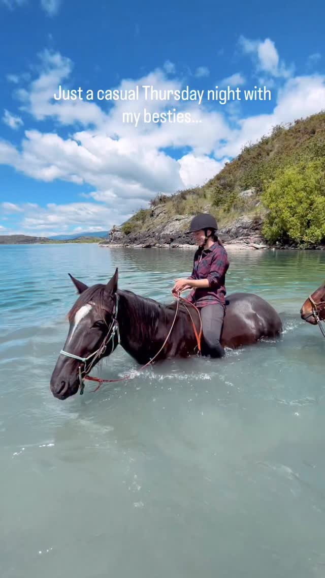 On a random Thursday with my besties…
Who would you bring on a random Thursday ride like this?
Some people do coffee dates…
We do horsey swims
We are in autumn now here in New Zealand (which is my favourite time in the year) but it does mean a bit colder days and dark earlier. We will be making the most of any sunny we are getting!
#wanakahorsetrekking #horsegirlenergy #bestiesandhorses #horselife #dreamoffice