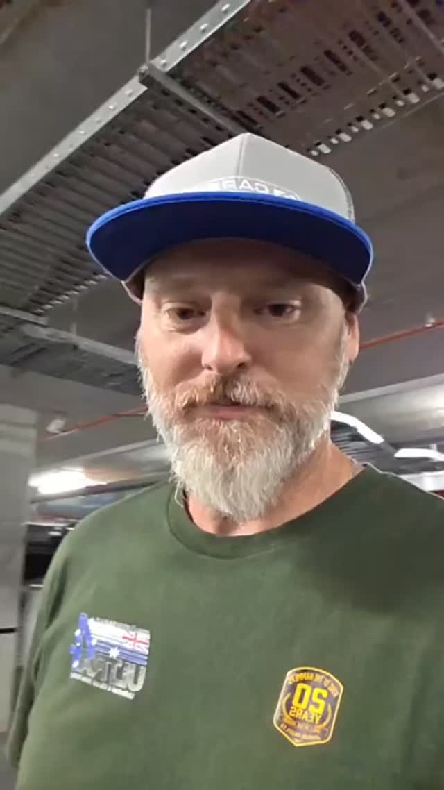 @4x4show Mad Sunday! Come get a bargin