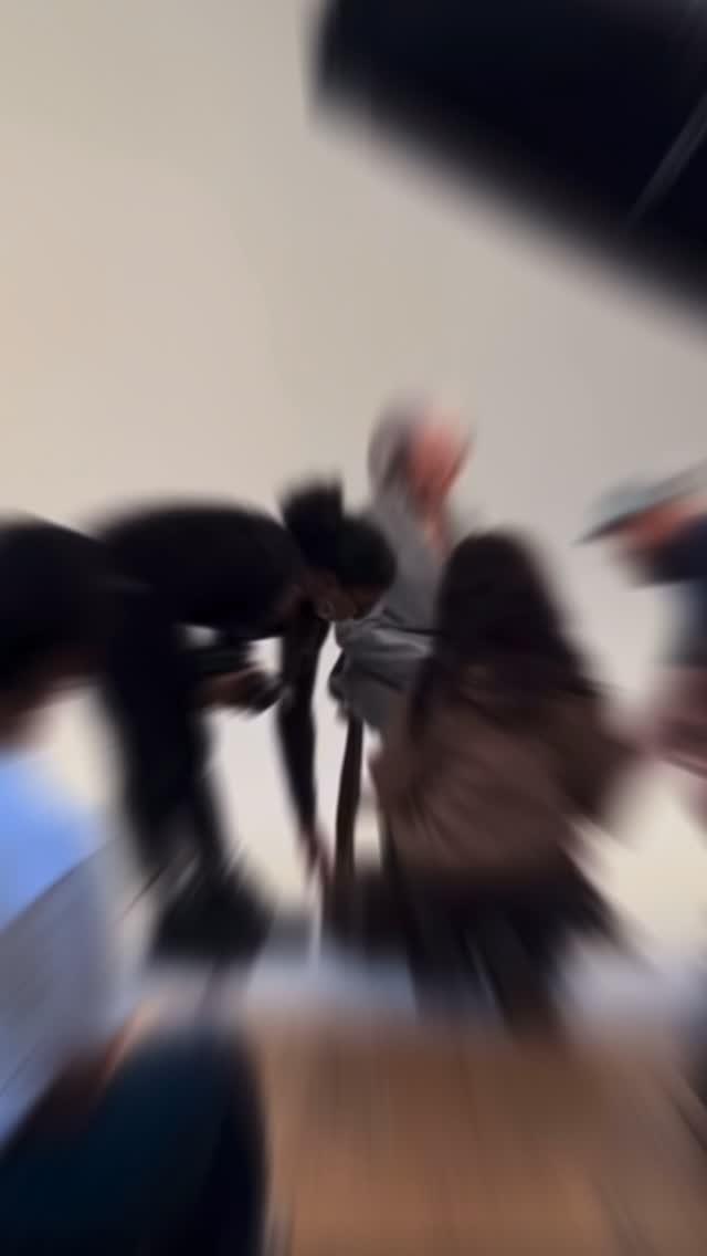 The Confidence Edit BTS compiled by @mcshayvisuals (Shea-Anne). Credits in video. Thank you everyone for such a fab shoot!
@mrsrobinsonmgt