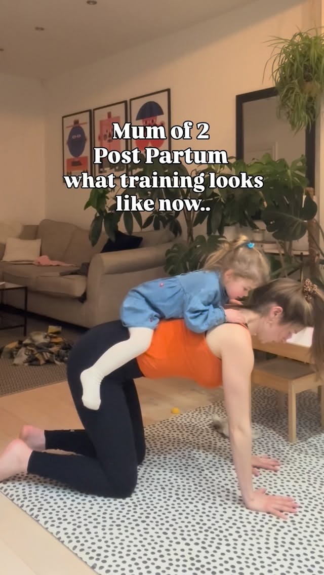 Save & Try these 6 simple post partum exercises 🩵 perfect to do alongside the babies!
I’ve learnt a lot from baby number 1, especially how you can’t always control things and do what you want 😂
This time round I’m accepting going with the flow..
Just 5m hands free was enough and a small win to begin to rebuild after birth.
Small steps add up!
Here’s 6 bodyweight exercises to begin reconnecting to the core 🫶
1. Belly breathing
2. Pelvic Tilts
3. Heel Taps
4. Bridges
5. Bird Dog Hold
6. Incline Push up
45s on each x 1-2 Sets
Always check with GP you are clear to exercise and listen to your body. 🙏🏼
#postpartum #postpartumrehab #postnatalcore #corefoundations #pelvicfloorrecovery