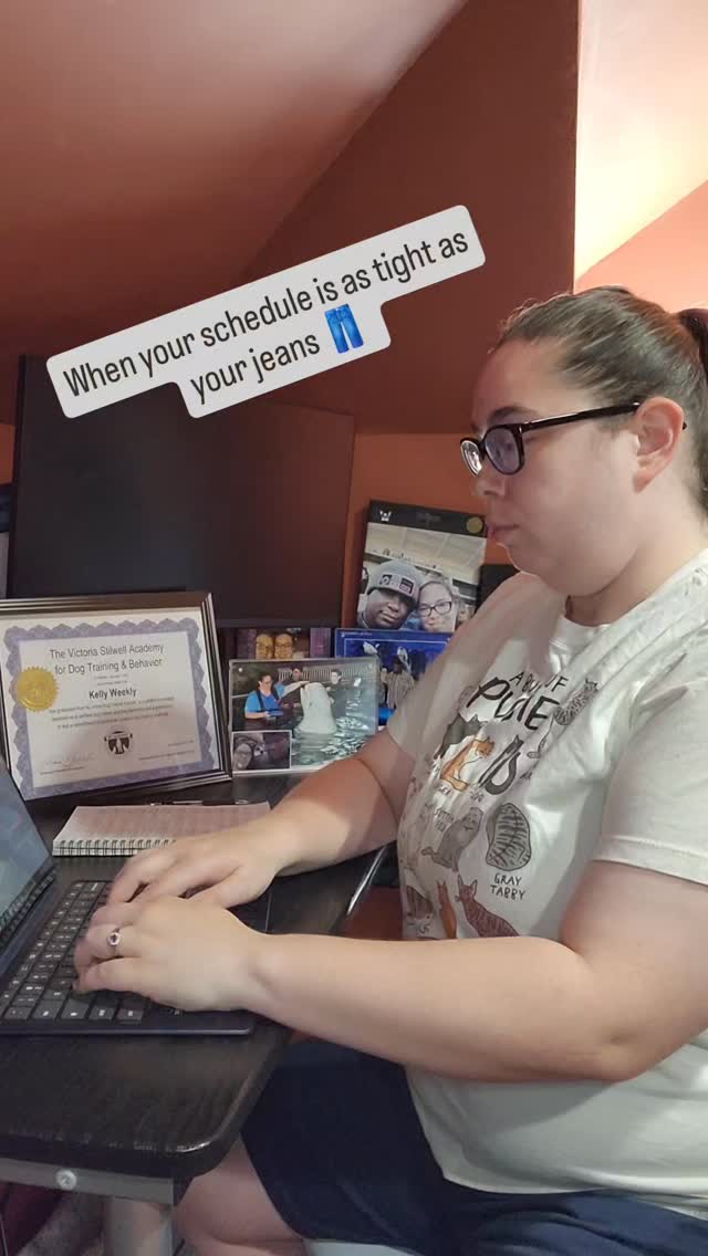 Let's chat about virtual training 💅 you need to be strutting your stuff this summer so we need to start practice today!
I know your dog pulls your arm off and that is going to change
The best part? You should start in your living room, in your PJs, to get that technique down first before you go outside.