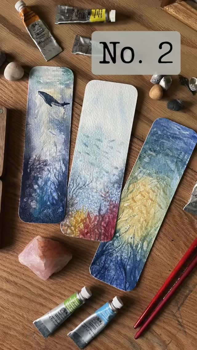 This is the second ocean-themed bookmark in the series of three. 🌊
What I love about this one is that you don’t need any drawing skills at all. Under the sea everything feels a little soft and hazy, which means you can paint freely and let your watercolour strokes stay loose and fluid. It’s a relaxed and fun way to create a beautiful underwater scene.
#easypainting #beginnersart #homeschooling #learntopaint