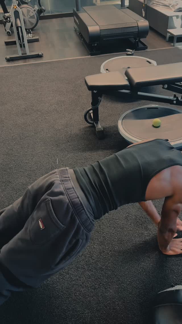 Recovery isn’t optional, it’s part of the work. 💯
At OPC, we have Code Black Elite Track & Field Recovery Hour, where we’re focused on helping athletes recover faster, stay healthy, and perform at their highest level. From mobility and soft tissue work to guided recovery sessions, plus access to our contrast therapy services with our cold plunge and red light sauna, this is where real progress happens.
-
If you’re serious about taking your performance to the next level, recovery has to match your training.
-
We also offer group sessions for athletes looking to level up together and build that competitive edge in the right environment.
OPC is the place to be. Tap in and invest in your body. 🏁
-�DM for rates. 📈#SpeedLab #RecoveryMatters #CalabasasTrack #optimumperformancecenter