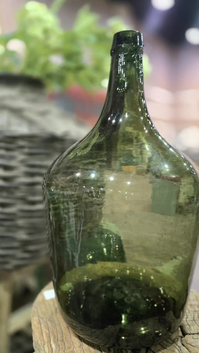 We’ve been sourcing on the road and the route just gained one more stop. Oklahoma City @thegreatjunkhunt has been added to our Spring market schedule!
Along the way we’ve gathered a fresh collection of textural baskets, storied clay pots, and other collected vintage pieces -- each one shaped by years of use and history.
Come shop the collection with us this Friday & Saturday in OKC. Doors open Friday 4-9 & Saturday 9-4!
#jchomegoods
#CollectedInteriors
#foundandcollected
#VintageCollected
#CuratedVintage