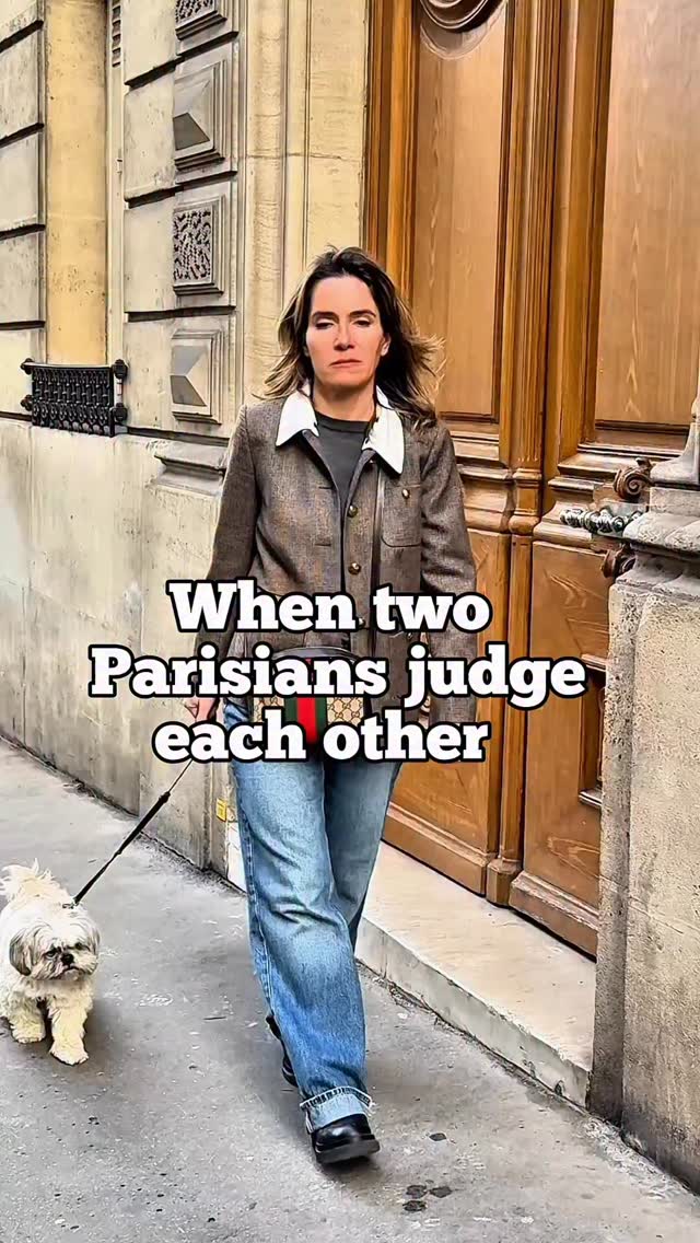 Chanel or Gucci team š? Our favorite sport in Paris: judging peopleās outfit with our eyes! We never say anything ! We analyse outfits in our head! Whether we like it or not, we love doing that! Itās inspirationalš and we never get bored!
@chanelofficial @gucci
#parisianstyle #parisstreetstyle #parislife #frenchstyle #parisian