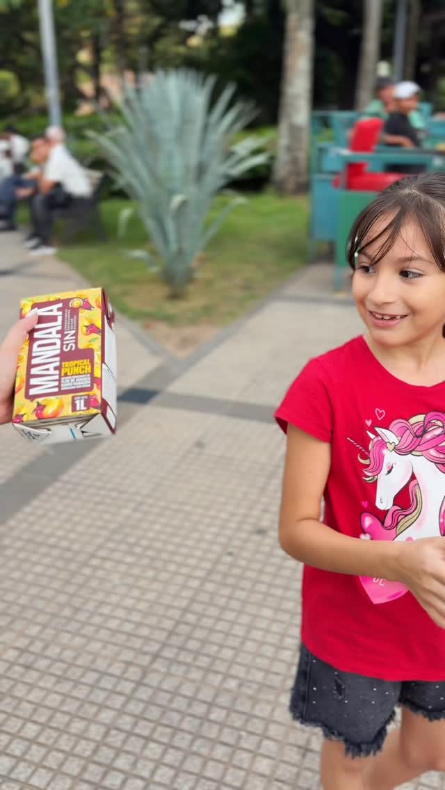 ¡Hoy celebramos a los héroes de casa!🏡💙 Felicidades a todos los papás en su día, esperamos que lo disfruten con su Mandala de regalo🤭💗