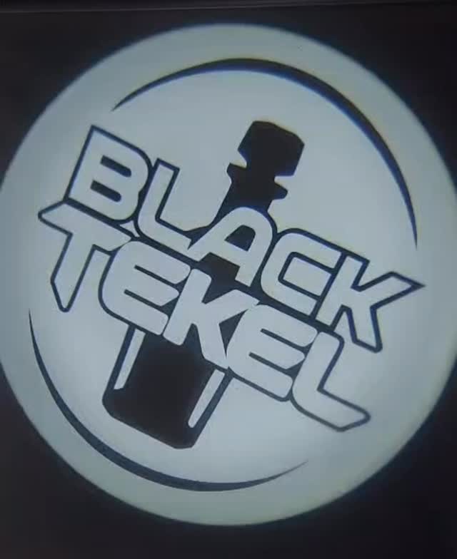 Eskişehir Black Tekel’e hayırlı olsun…Karanlığı logonuzla aydınlatın….
.
.
.
#LogoYansıtma #tekelbayi #tekelshop #LogoIşıltısı #ParlakLogoMarkaYansıtması