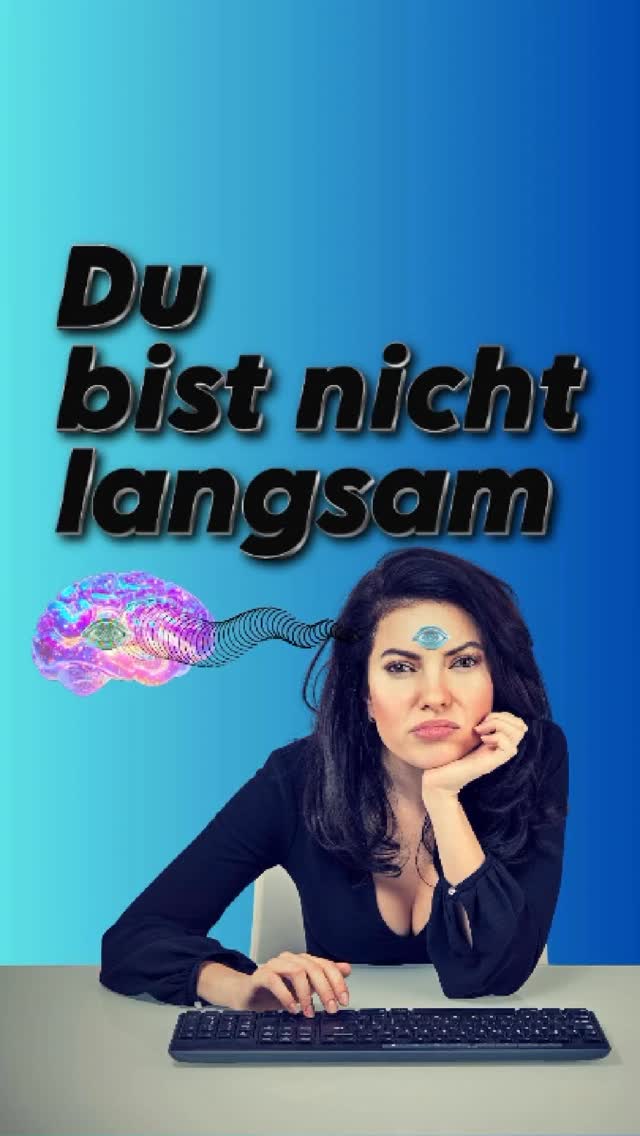 Du denkst, du bist zu langsam.
Weil andere schneller sind.
Schneller entscheiden.
Schneller funktionieren.
Aber schau genau hin:
Du kannst dich stundenlang verlieren,
wenn dich etwas wirklich interessiert.
Tiefe ist da. Fokus ist da.
Nur nicht für Dinge,
die dich innerlich leer lassen.
Das Problem ist nicht dein Tempo.
Das Problem ist,
wo du versuchst zu funktionieren.
Du bist nicht langsam.
Du bist fehlplatziert.
💡Folgst du einer beseelten Tätigkeit und Aufgabe?
#peoplepleasing
#selbstwert
#grenzensetzen
#authentizität
#innerestärke
#bewusstsein
#persönlichkeitsentwicklung
#schamane
#schamanischekraft