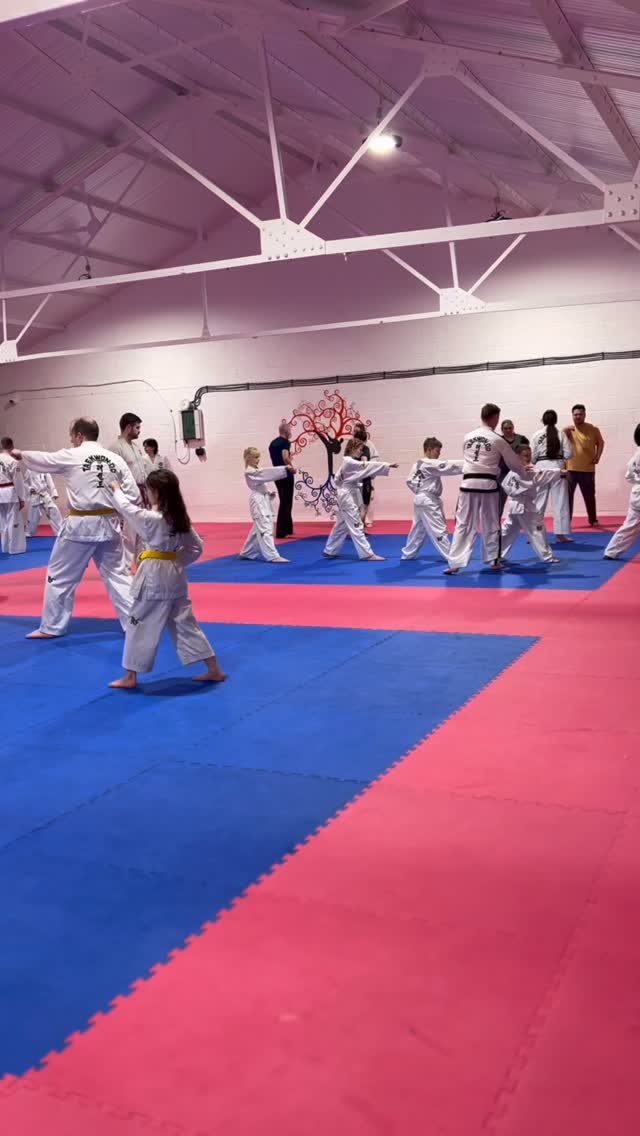 Real training. Real results.
Taekwon-Do develops:
• strength
• speed
• flexibility
• coordination
A full-body workout with purpose.
👉 Book your trial now:
www.worcestershiremartialarts.co.uk/trials
#FitnessWithPurpose #TeamWMA #TaekwondoTraining