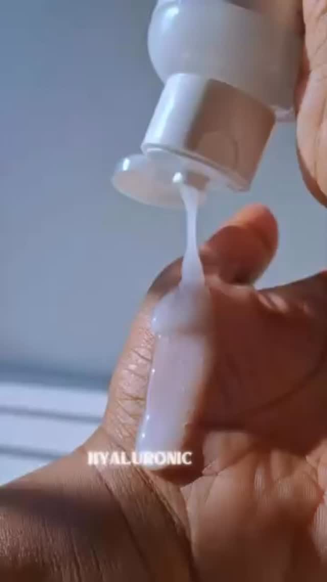 Stop over-stripping your face in the name of “clean.” I’ve switched to the Dermazeplus Gentle Cleanser and my skin barrier has never felt more respected. No tightness, no redness—just a clean, hydrated canvas.
If you’ve been dealing with sensitivity or breakouts from harsh products, this is your sign to strip back your routine to the essentials. Less foam, more love. 🧴☁️#