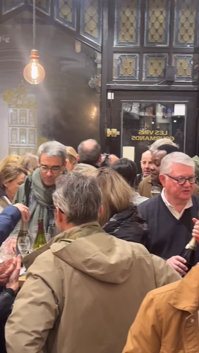 Expo d’un soir — 13/03/26
VALÉRIE HONNART
Merci à Valérie pour cette belle soirée ❤️
#valeriehonnart #lesvinsgourmands