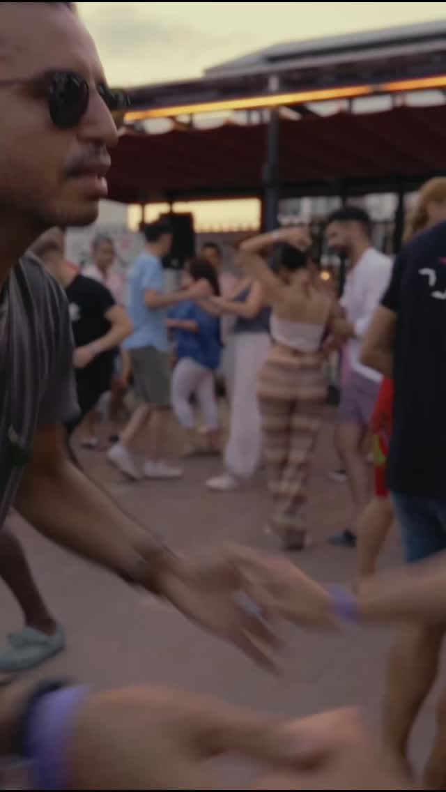 Afternoon socials by the pool, where the music is warm and the dances feel effortless.
Ouissam & Alexandra bringing style, connection and that smooth social dance energy that defines the Sunset Tribe.
Sunshine, water and salsa… the perfect combination
Dancers: @alexandramh & @ogouni
Video: @limonsito.films
Event by: @djmosquetero @yelenacage @adamskilondon @dj_dmitrimatalka
What are you waiting for?
⏰ Book your ticket, let’s do it: https://www.goandance.com/en/event/8717/salsarave-2026?promoter=SALSARAVER26
🌐 Discover more on our new website: salsarave.com
Follow us for updates & more line-up reveals :
✨Instagram: Salsa_Rave
✨Facebook: SalsaRave by Cobeatparty
✨Facebook Event: https://facebook.com/events/s/salsarave-2026-5-years-anniver/1403696770776298/
✨Frames: https://frame-me.io/dance-events/salsa-mambo/salsarave-2026-5-years-edition/
Raveatar - The Way of Salsa