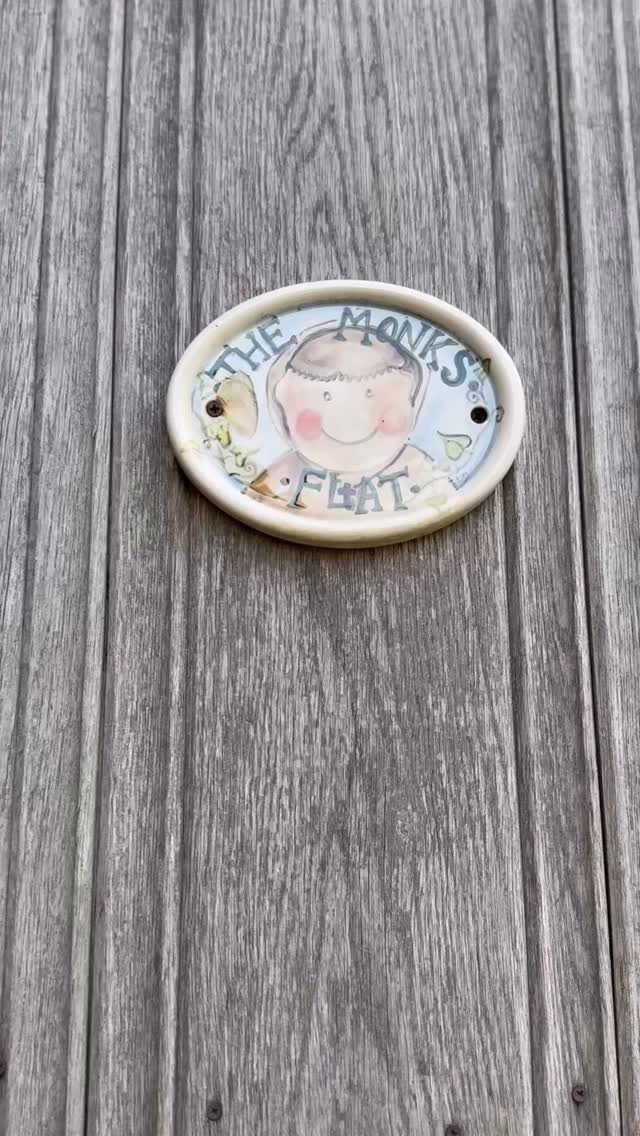 The Monks Flat.
Discover the ultimate blend of independence and “hidden” luxury. This sophisticated two-bedroom apartment features a private kitchen—perfectly appointed as a champagne bar—and a spacious, light-filled sitting room.
Designed for versatile living, the Flat holds a secret: a professional hair and beauty salon cleverly concealed behind a bespoke bookcase. It offers an effortless “get-ready” space for bridal parties, yet remains a seamless, understated private residence for guests seeking a quiet Manor retreat.