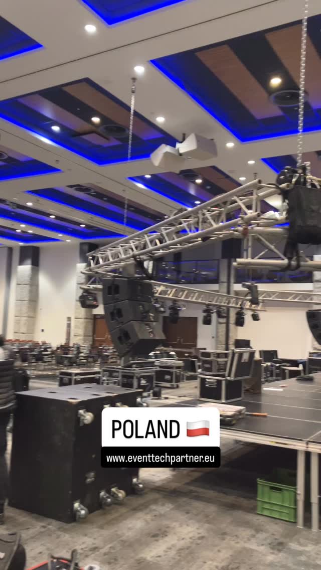 Event setup in Poland 🇵🇱
Stage • Sound • Light • Video
From idea to full production
EVENT TECH PARTNER .EU
#eventtechpartner #eventproduction #stagesetup #eventsupport #soundandlight ledscreen eventslovakia eventspoland productionlife backstage