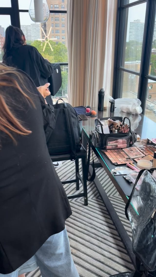 It’s never one big thing that throws off a wedding morning timeline…
It’s the small, seemingly harmless moments that start to stack.
A bridesmaid running a few minutes late.
Someone needing “just one more touch up.”
Hair that takes longer than expected.
Last-minute changes that weren’t part of the original plan.
Individually, they don’t feel like a big deal.
But together? They can shift your entire morning.
And suddenly, you’re rushing…instead of feeling calm, present, and taken care of.
This is exactly why we lead the process the way we do.
From the very beginning, we build your timeline with intention and then we reinforce it with clear, consistent communication every step of the way.
Multiple reminders.
Clear expectations.
Guidance for your bridal party.
Not to control the day, but to protect your experience.
Because the goal isn’t just staying “on schedule.”
It’s making sure you feel grounded, relaxed, and fully able to enjoy every moment.
If you’re a bride who wants a team that doesn’t just show up, but leads, guides, and protects your peace from start to finish, inquire through the link in our bio.
#ChicagoBride #ChicagoBridalHair #ChicagoWeddingHair #ChicagoLuxuryWeddings #ChicagoWeddingStylist