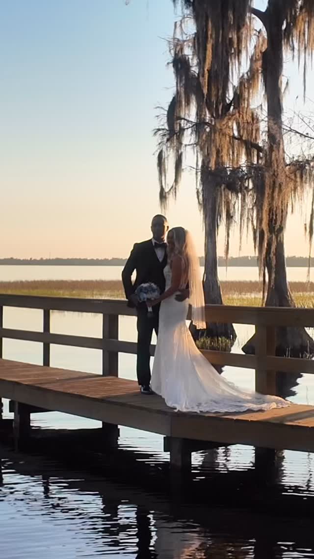 A moment for the Bride & Groom ✨
#swflphotographer #flphotographer #weddingphotography #photographer #wedding