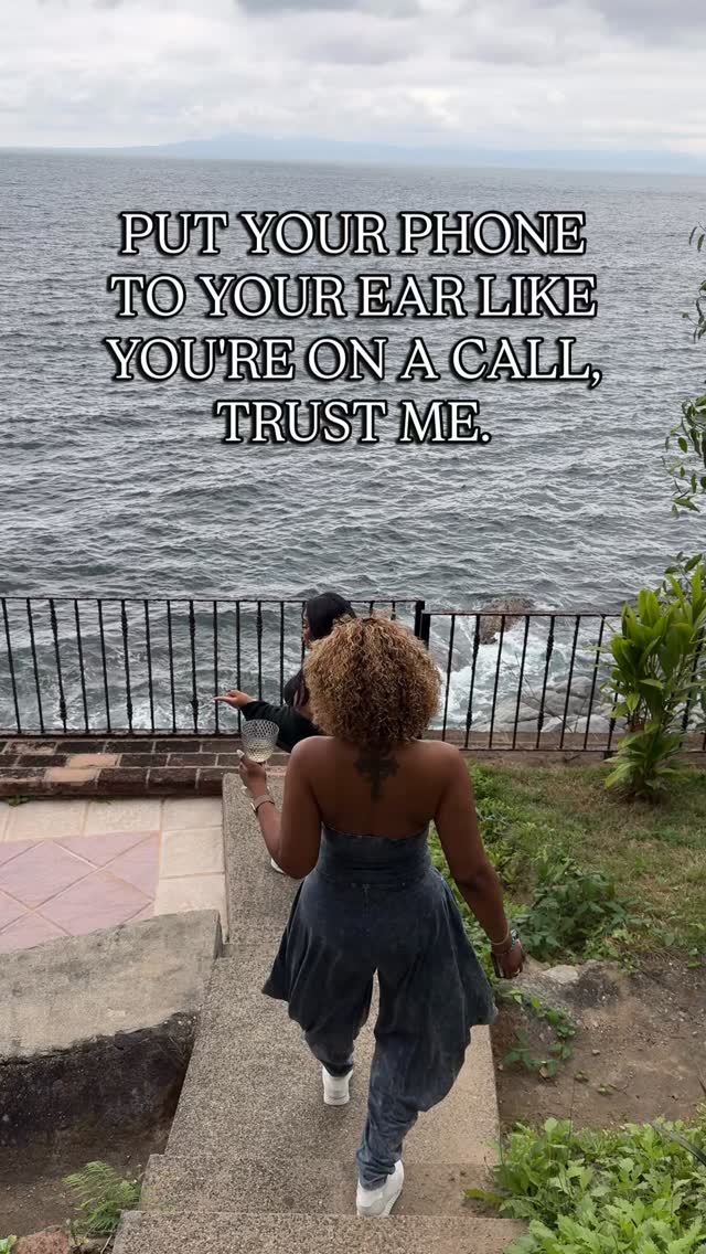 A reminder that the way we speak matters… not just to others, but to ourselves too.
Kind words cost nothing, yet they can completely shift someone’s day. You never truly know what someone is carrying behind the scenes, and sometimes the smallest gesture, a compliment, encouragement, or even just being gentle, can mean everything.
And don’t forget… you deserve that same kindness from yourself. The way you talk to yourself shapes your world more than anything else.
Speak with love. Move with intention. Spread kindness wherever you can, whenever you can 🤍
#angelshealingretreats