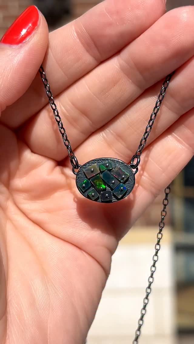 Glittering goodness by @heatherguiderojewelry ✨An array of cosmic opals to update your Spring wardrobe. 🌱💖
#jotd #stylebymax #artisianjewelry #jewelrylover #noboringjewelry