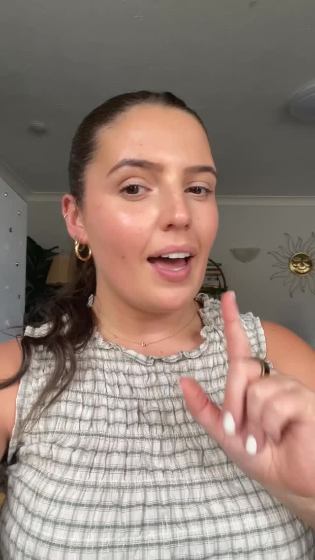 5 Minute Reset ✨ download for FREE on our website
Your nervous system isn’t designed to stay in “go mode” all day.
When you feel overwhelmed, anxious, or snappy—it’s not a mindset problem, it’s a physiological one. Your body has moved into a stress response (fight/flight), and it needs a cue of safety to come back down.
This is where your 5-minute reset comes in.
In just a few minutes, you can shift your state:
• Breathe in for 4, out for 6 → activates your parasympathetic nervous system (your “rest + regulate” mode)
• Relax your jaw + drop your shoulders → tells your brain you’re safe (bottom-up regulation)
• Name what you’re feeling → reduces emotional intensity through affect labeling (proven to calm the amygdala)
• Ground your senses (touch, sound, sight) → brings you out of overthinking and into the present moment
• Choose one small next step → restores a sense of control and reduces overwhelm
This isn’t about fixing everything.
It’s about interrupting the stress cycle before it spirals.
Regulation is a practice—not a personality trait.
Save this for the moments you need to come back to yourself 🤍
#nervoussystemregulation #psychologytools #stressresponse #groundingtechniques #emotionalregulation