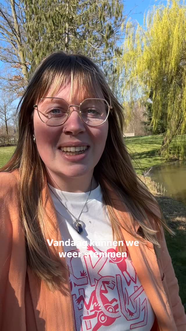 Kleur bekennen. ❤️💚
Ga vandaag stemmen.
Stem op een vrouw.
Stem met je hart.
Mijn stem gaat naar Didre Schutte (@beautiful_and_beast) van @groenlinkspvda_enschede
Maar ook een shoutout naar @cabalettaluistert en @cindyvoortman 🫶🏻 Want ook deze vrouwen kunnen Enschede nog mooier maken.